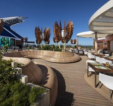 Celebrity Cruises, Celebrity Apex, Rooftop Garden Grill 2 ©CEL.jpg